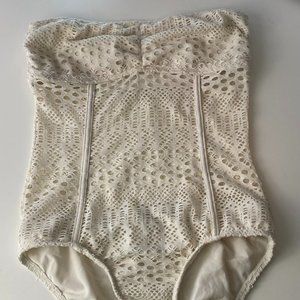 Giani Bini Swimsuit Size Small